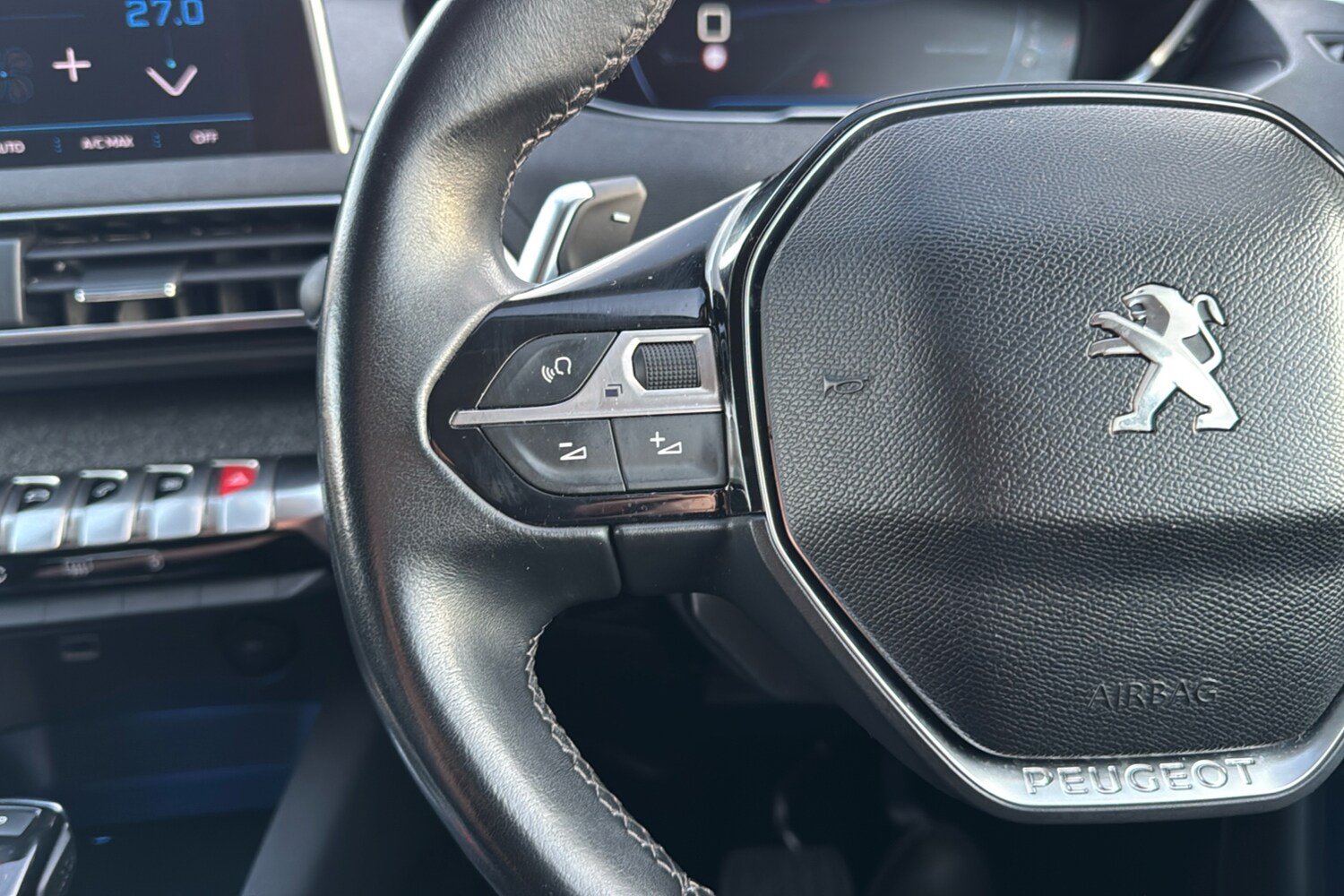 Used Peugeot 3008 2018 for sale - 77649517: Photo 16