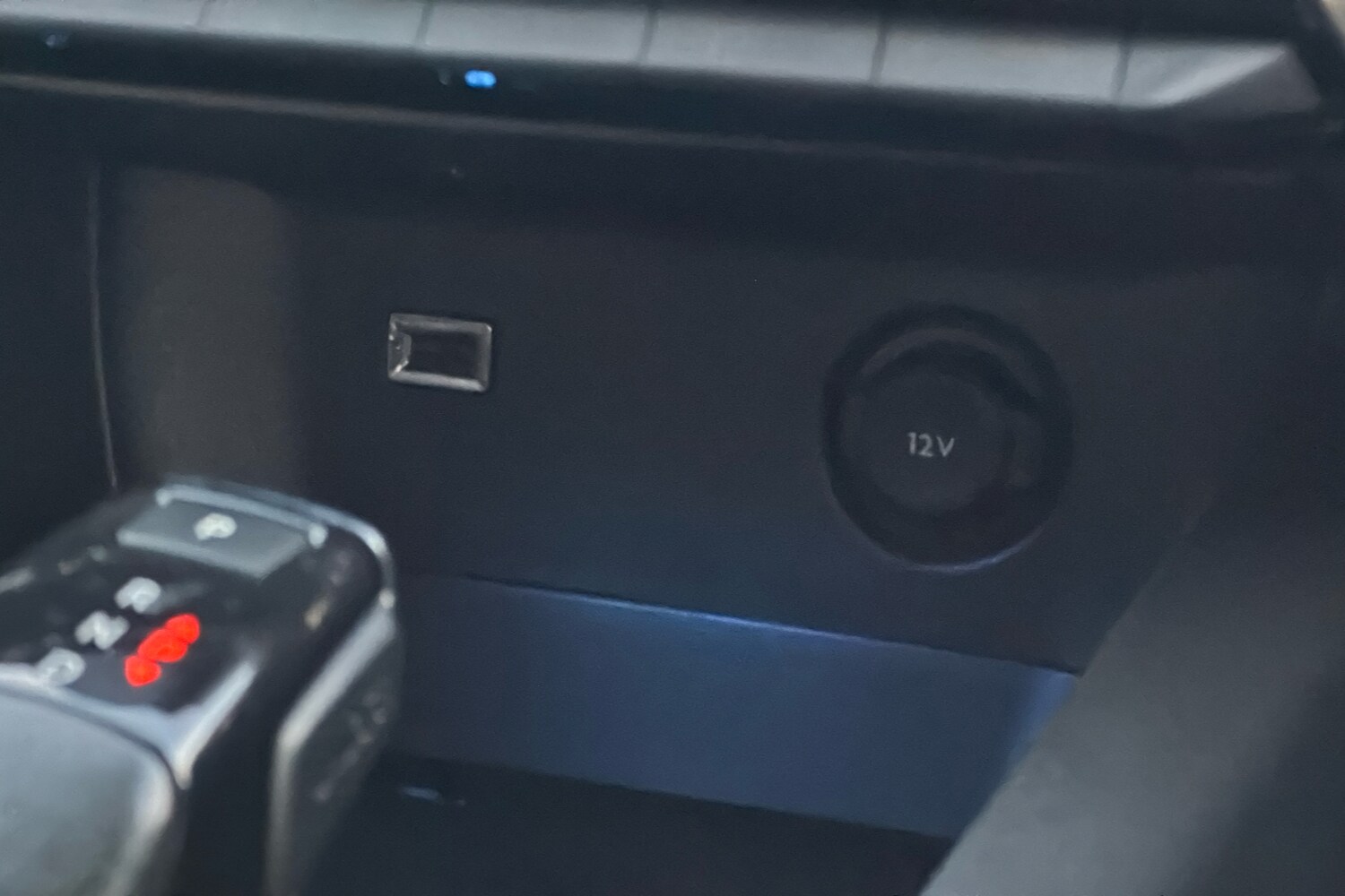 Used Peugeot 3008 2018 for sale - 77649517: Photo 21