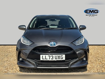 Used Toyota Yaris 2023 for sale - 75603720: Photo