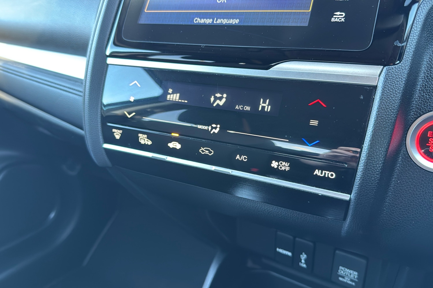 Used Honda Jazz 2018 for sale - 76805197: Photo 15