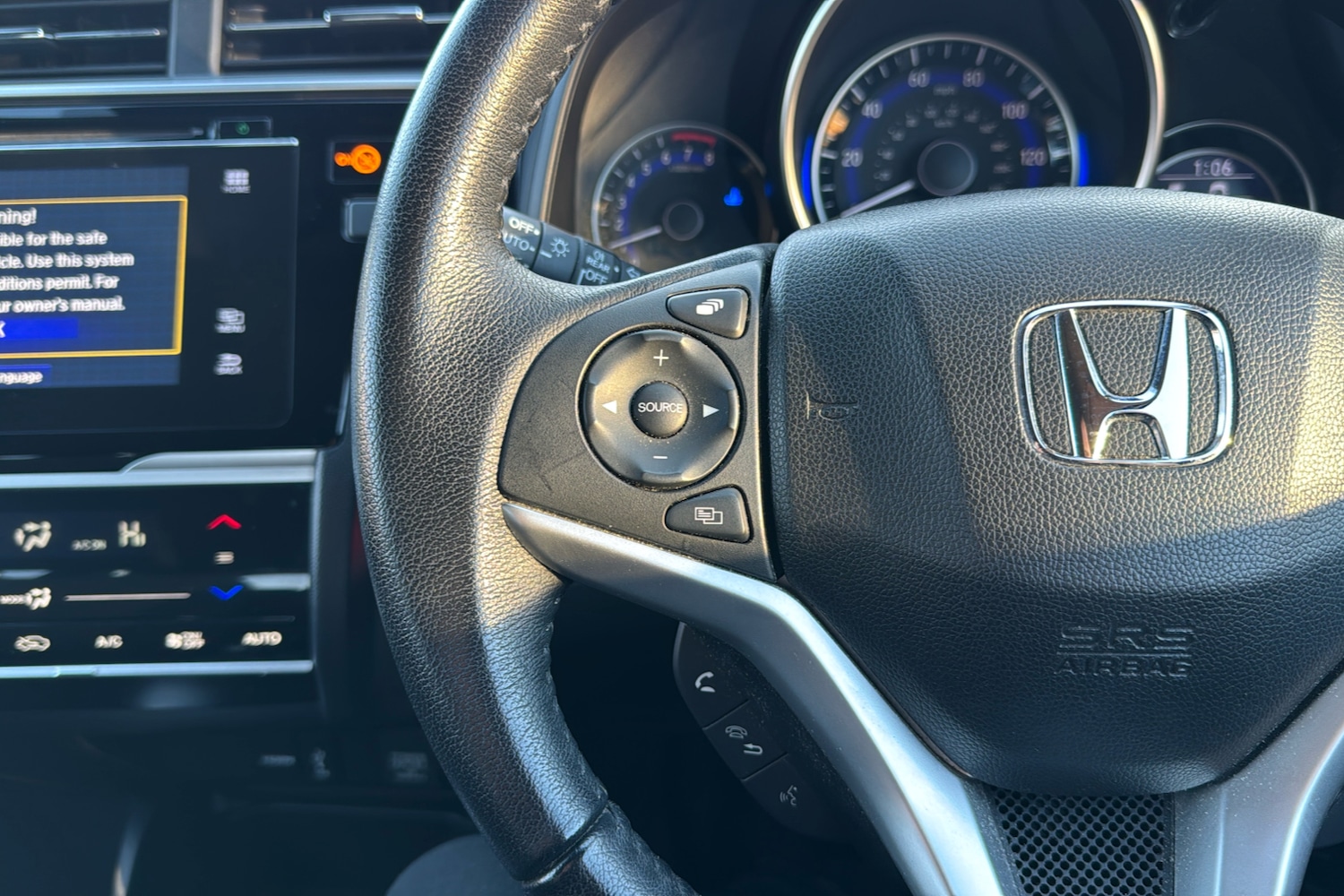 Used Honda Jazz 2018 for sale - 76805197: Photo 16