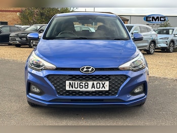 Used Hyundai i20 2018 for sale - 77661745: Photo