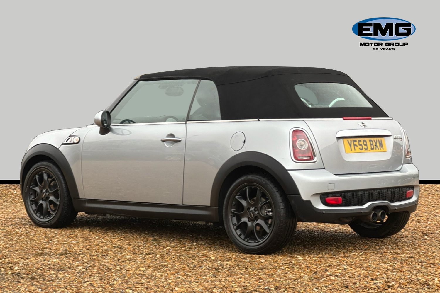 Used MINI Convertible 2010 for sale - 77661779: Photo 5
