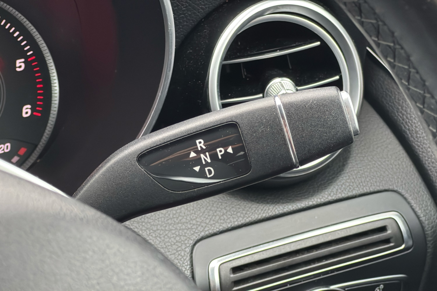 Used Mercedes-Benz C Class 2015 for sale - 76516092: Photo 13