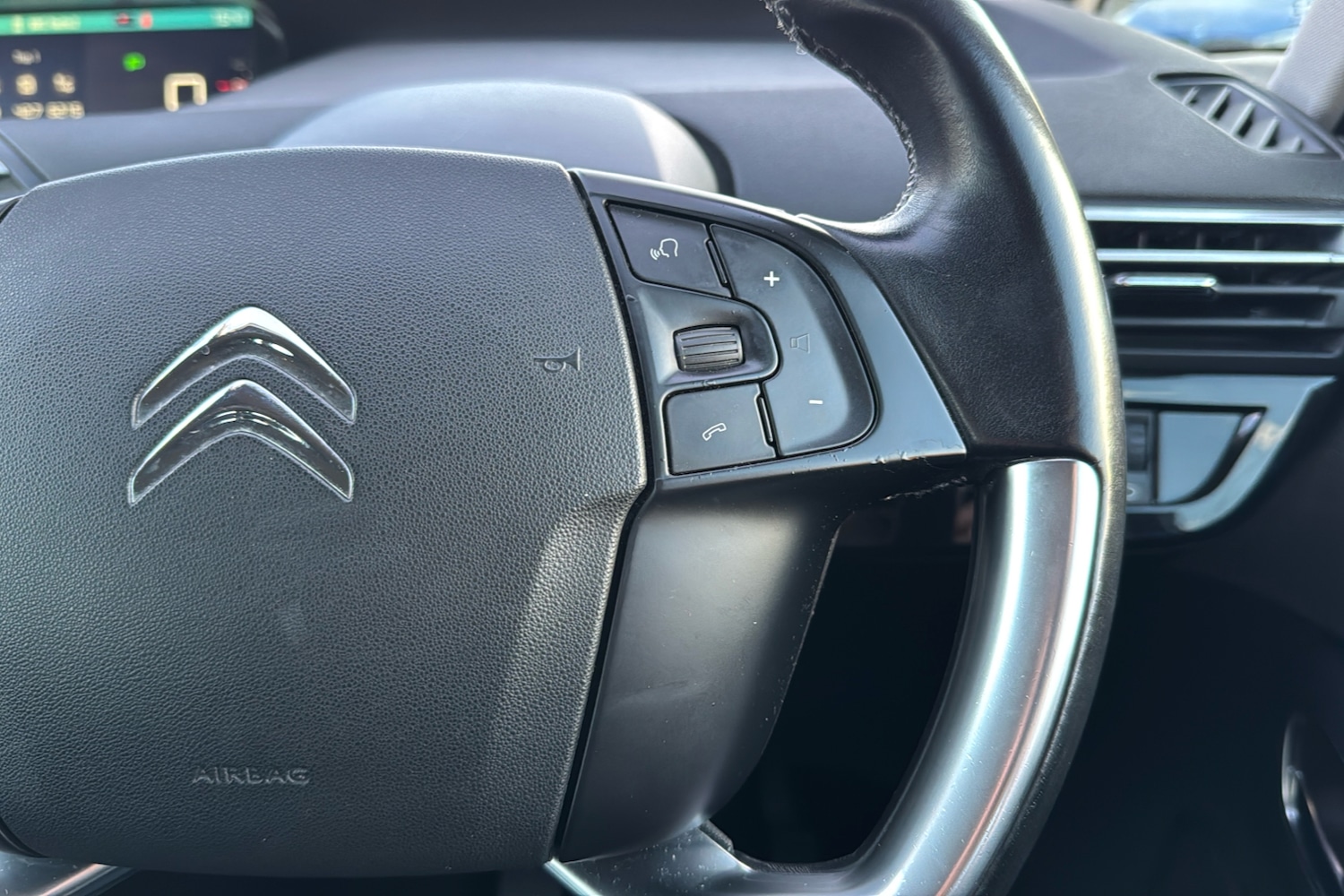 Used Citroen C4 Picasso 2016 for sale - 76650902: Photo 17