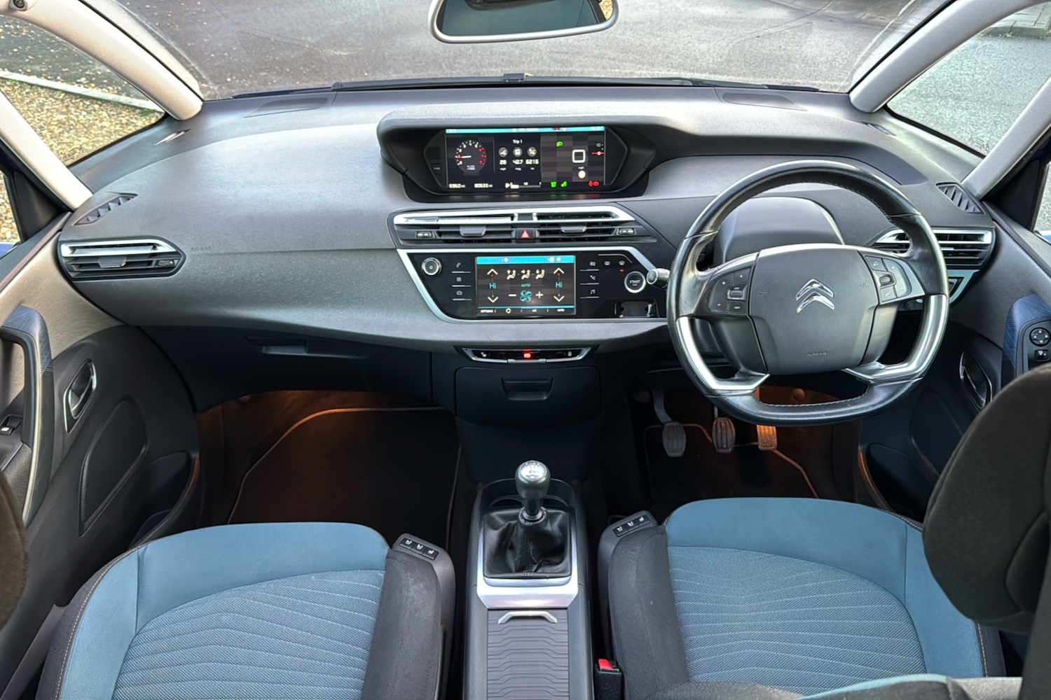 Used Citroen C4 Picasso 2016 for sale - 76650902: Photo 9