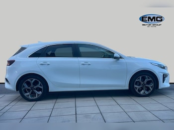 Used Kia Ceed 2018 for sale - 79526151: Photo