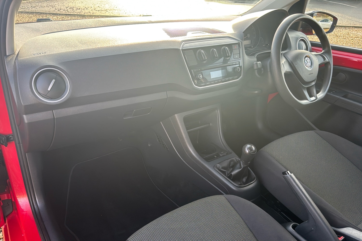 Used Volkswagen up! 2017 for sale - 77018937: Photo 11