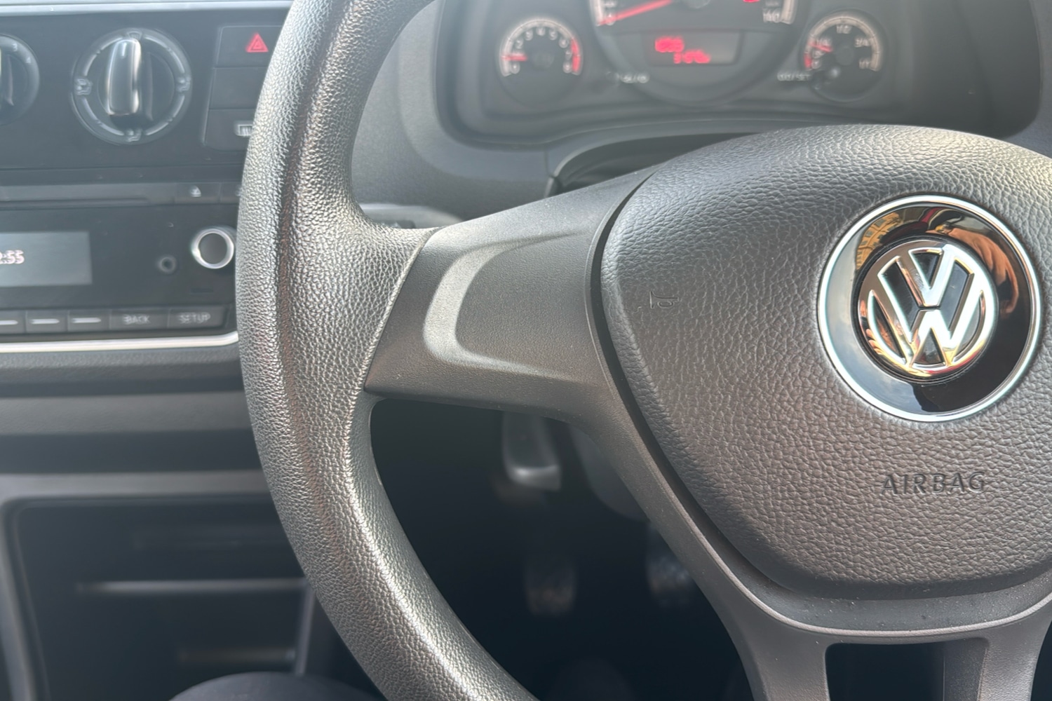 Used Volkswagen up! 2017 for sale - 77018937: Photo 16