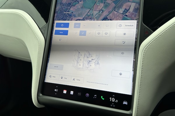 Used Tesla Model X 2020 for sale - 76243455: Photo 16
