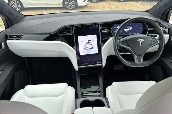 Used Tesla Model X 2020 for sale - 76243455: Photo 9