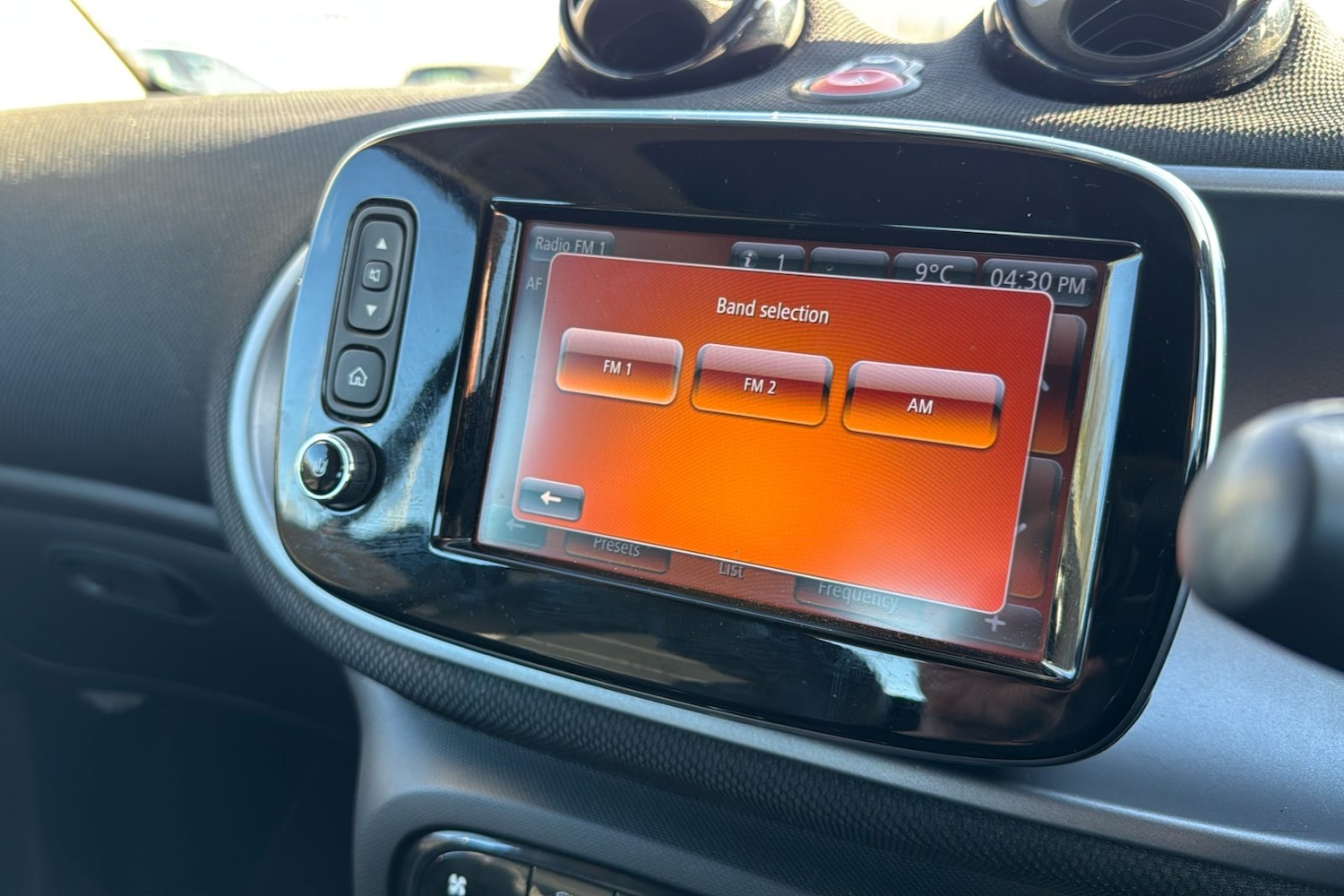 Used smart fortwo 2016 for sale - 78078681: Photo 19