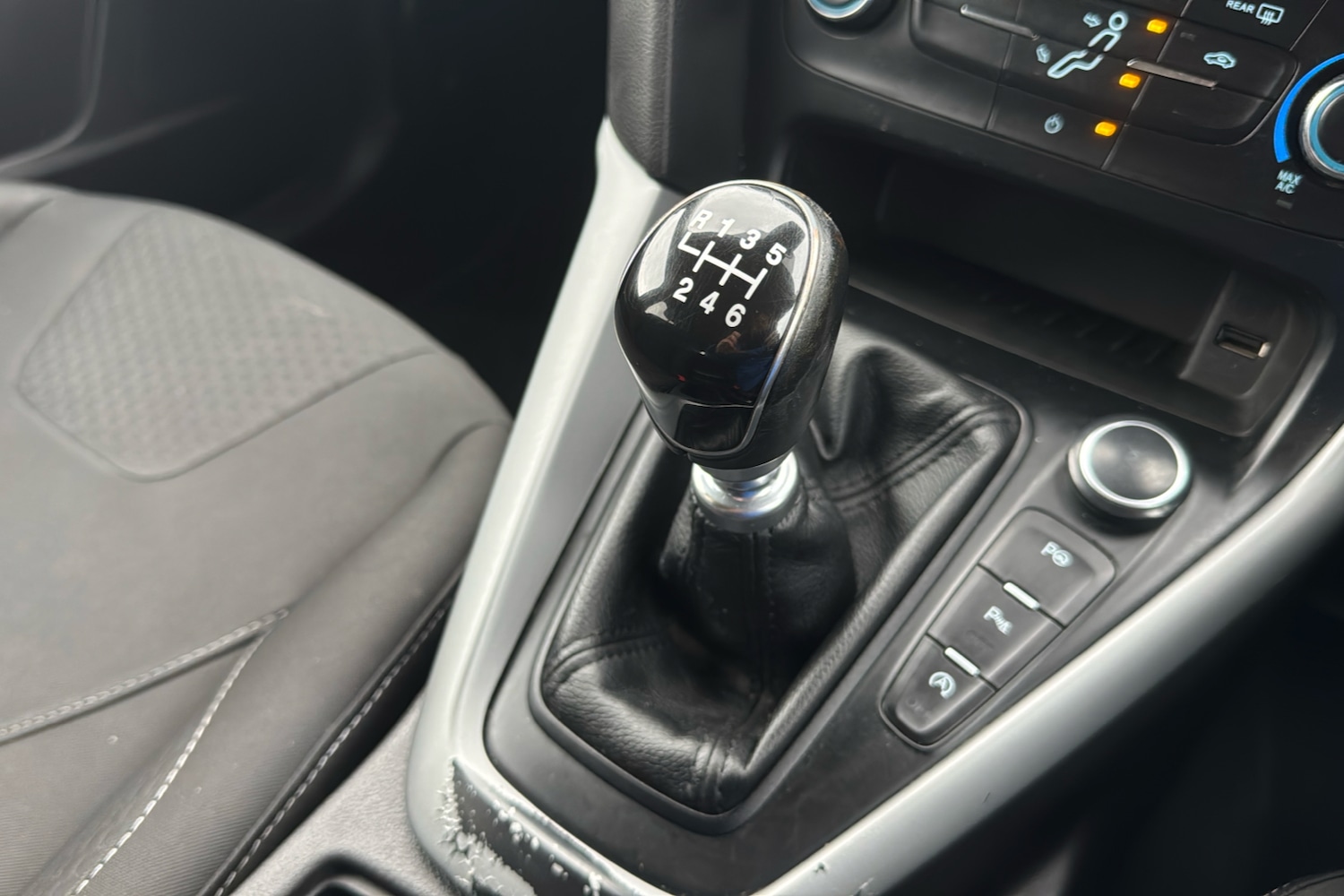 Used Ford Focus 2017 for sale - 77744053: Photo 12