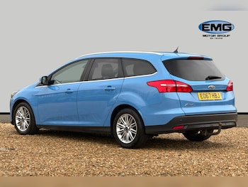 Used Ford Focus 2017 for sale - 77744053: Photo