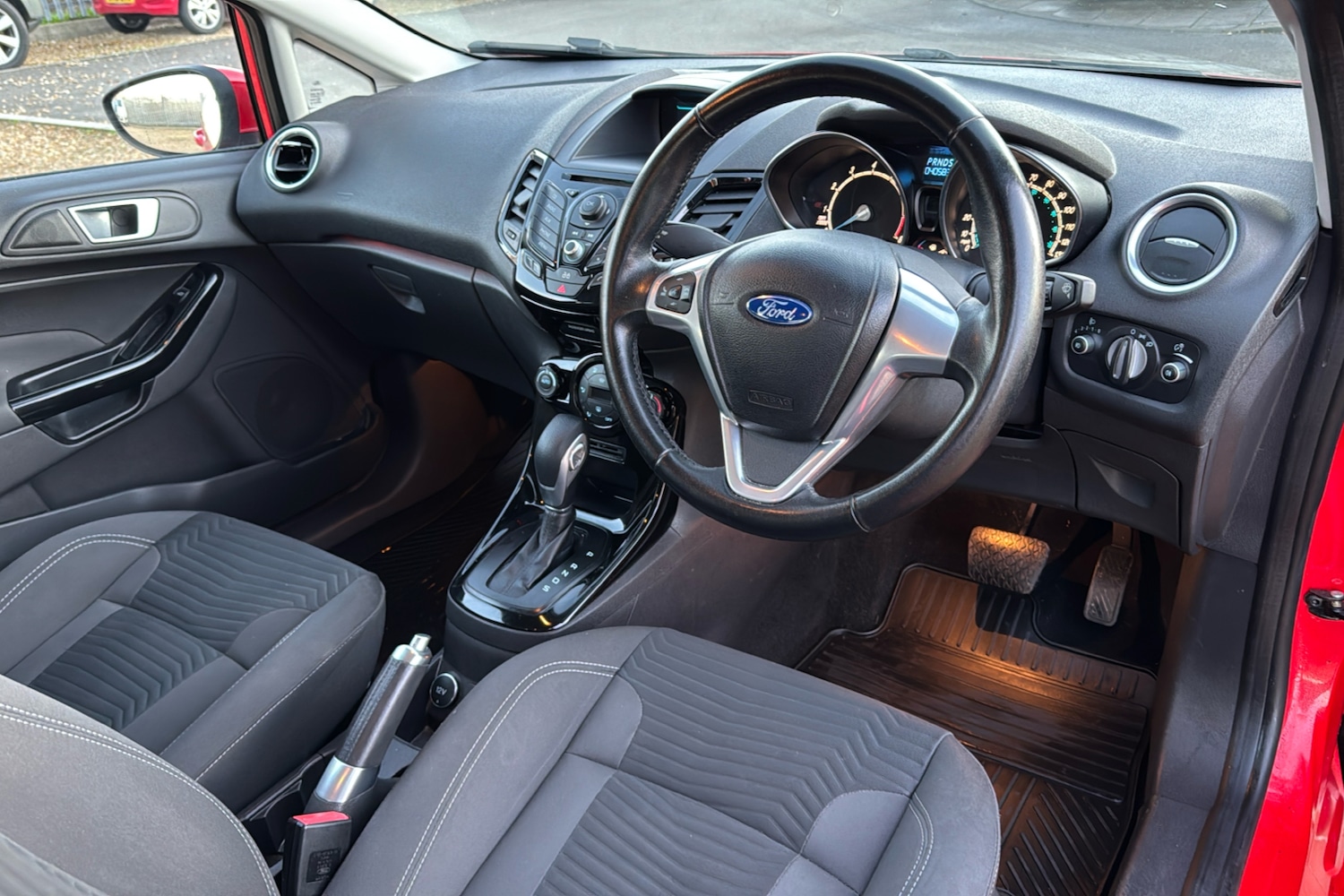 Used Ford Fiesta 2013 for sale - 76805207: Photo 10