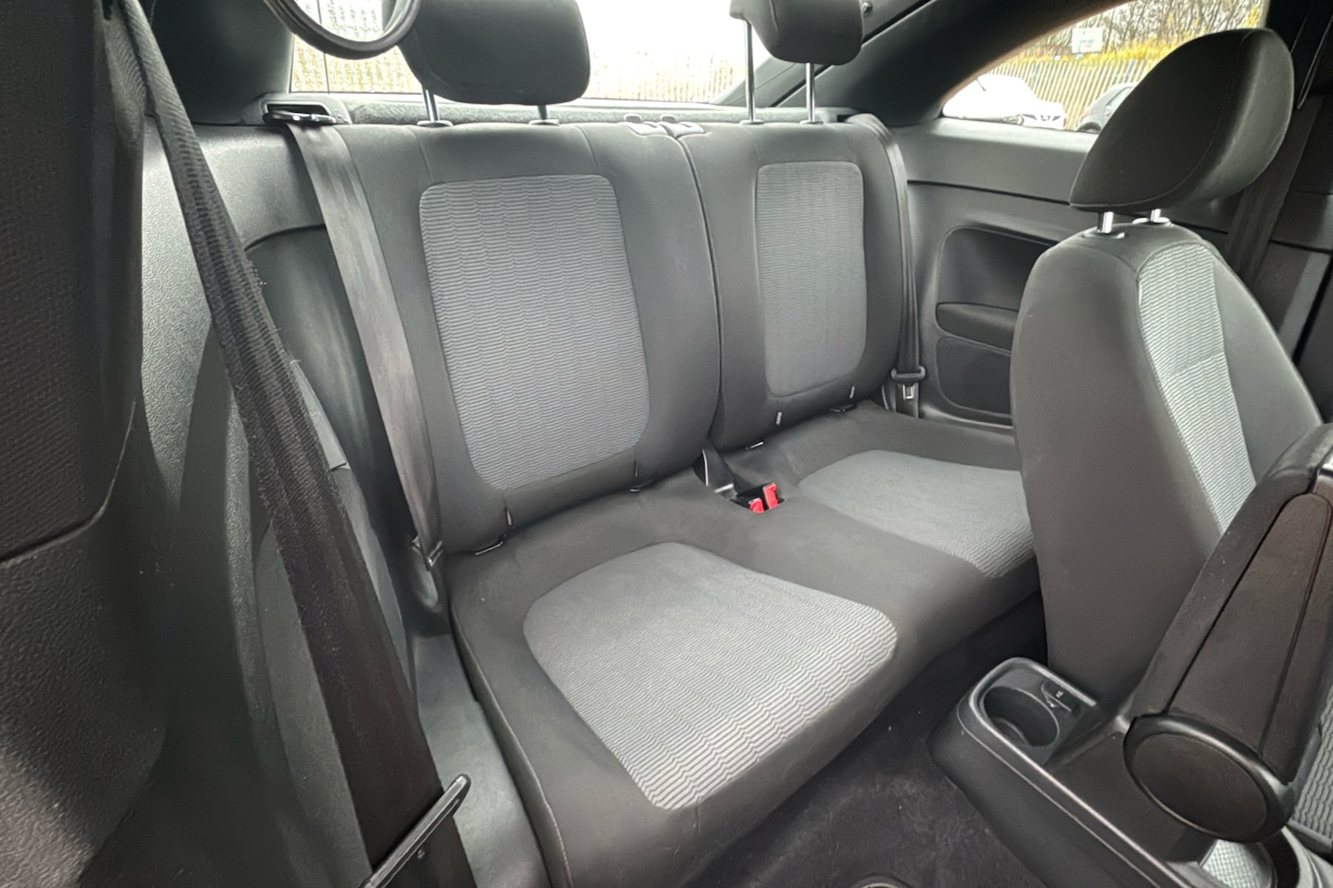 Used Volkswagen Beetle 2016 for sale - 76805216: Photo 12