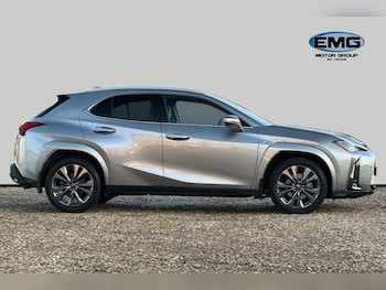 Used Lexus UX 2022 for sale - 76732596: Photo