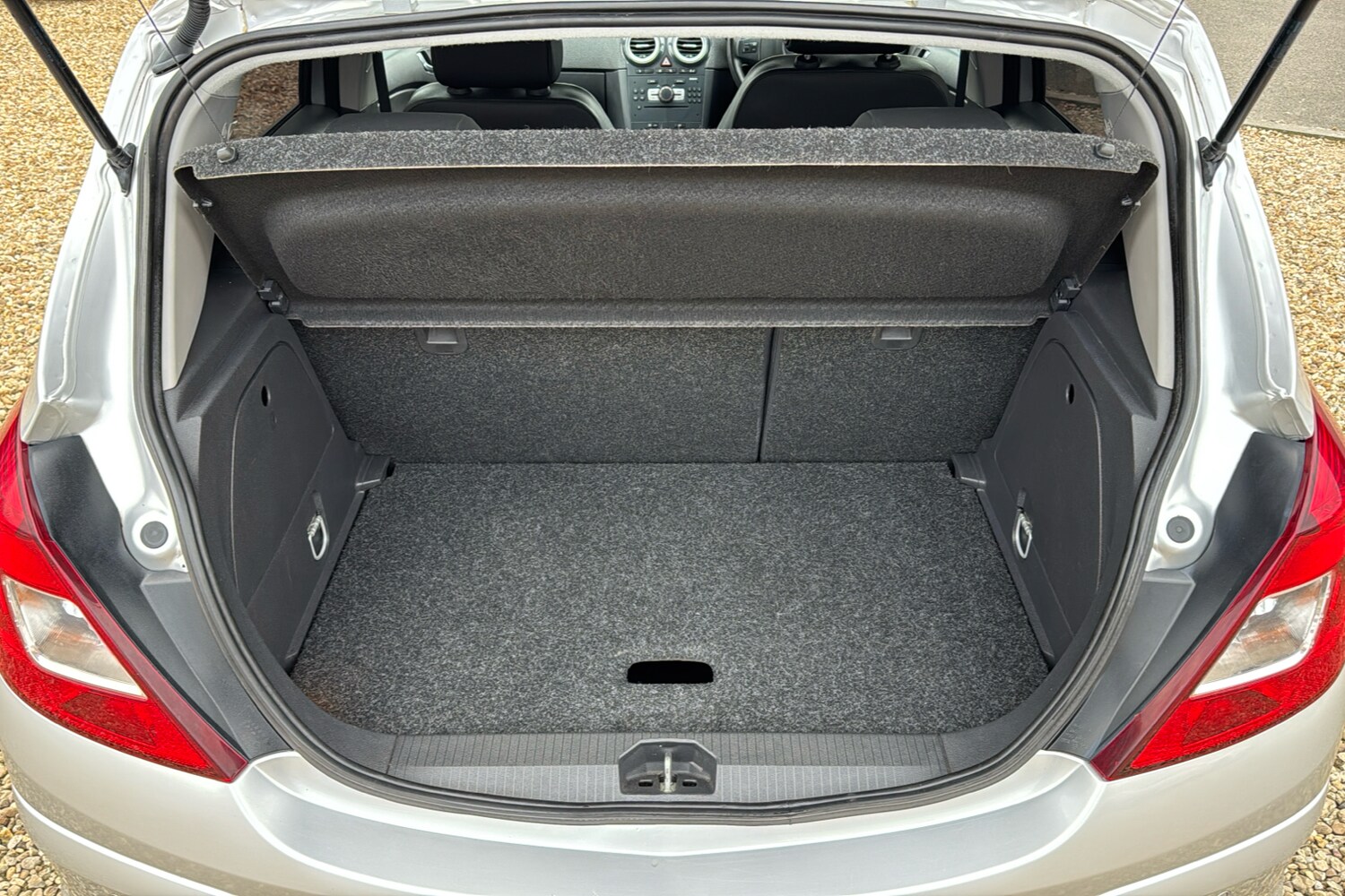 Used Vauxhall Corsa 2011 for sale - 78075228: Photo 18