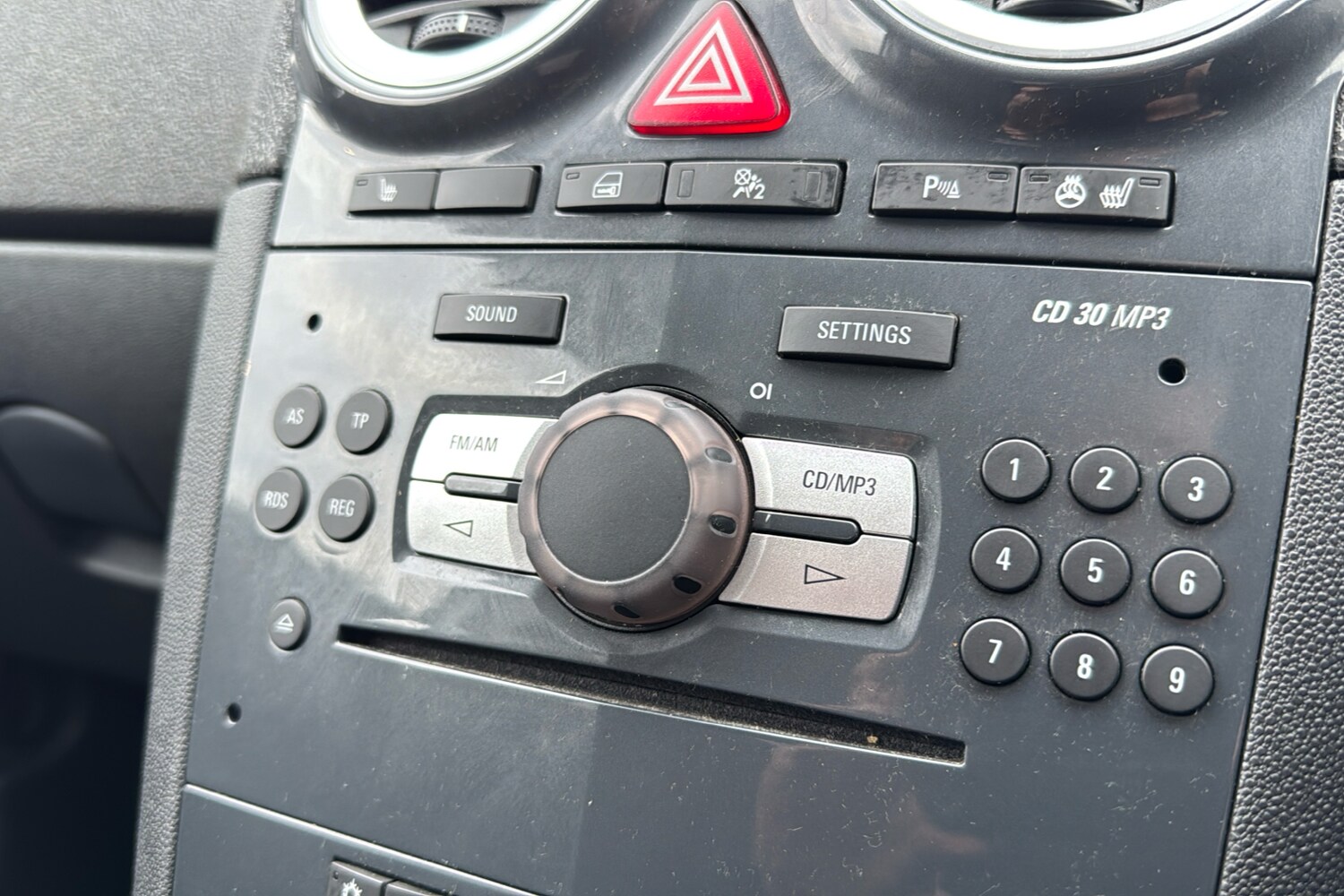 Used Vauxhall Corsa 2011 for sale - 78075228: Photo 19