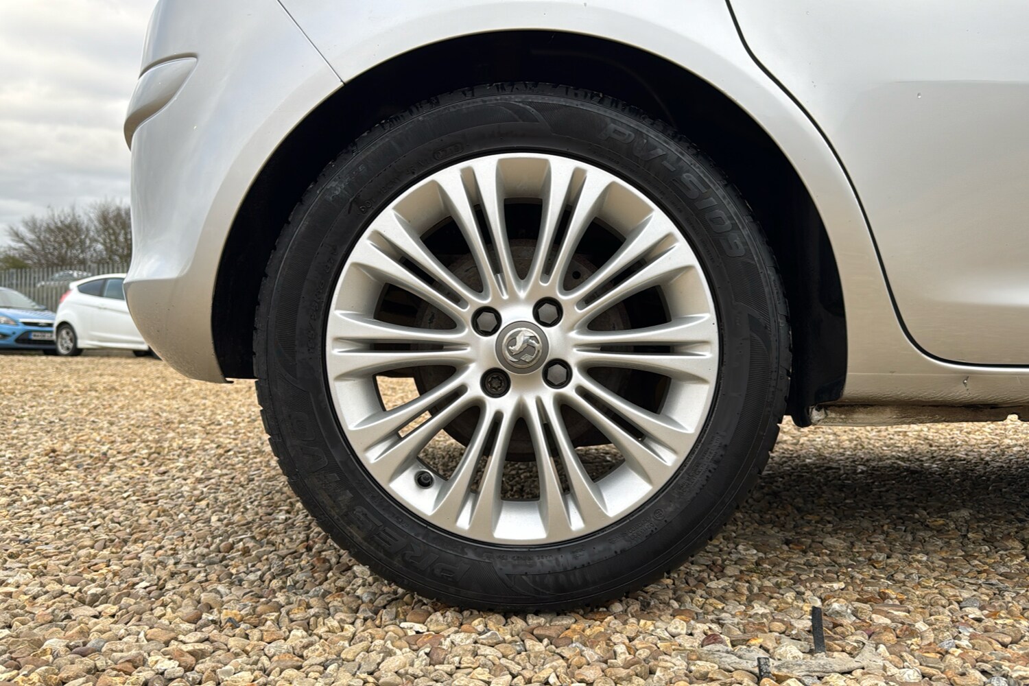 Used Vauxhall Corsa 2011 for sale - 78075228: Photo 8