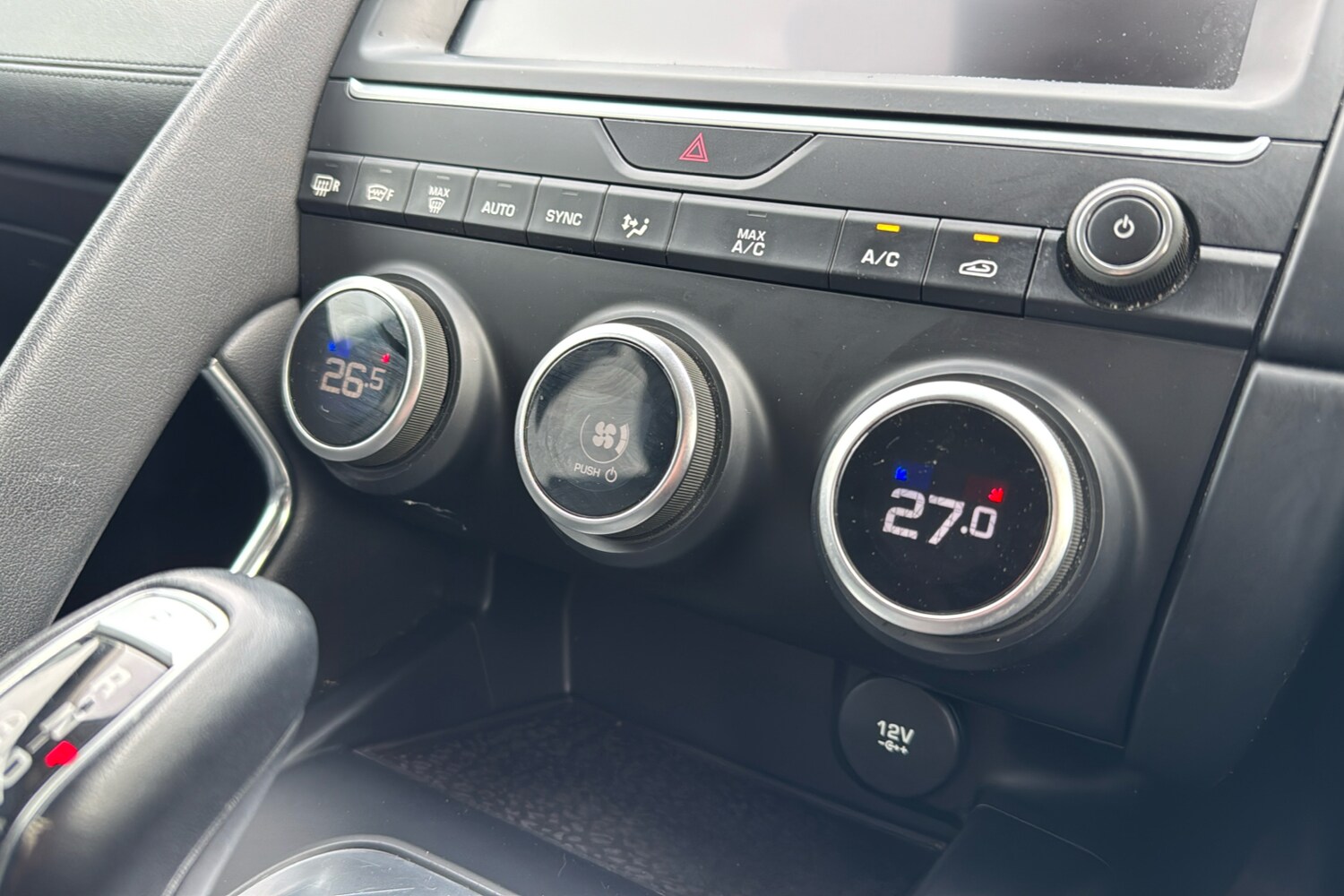 Used Jaguar E-Pace 2019 for sale - 77758224: Photo 15