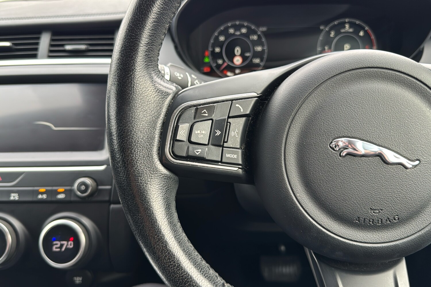 Used Jaguar E-Pace 2019 for sale - 77758224: Photo 16