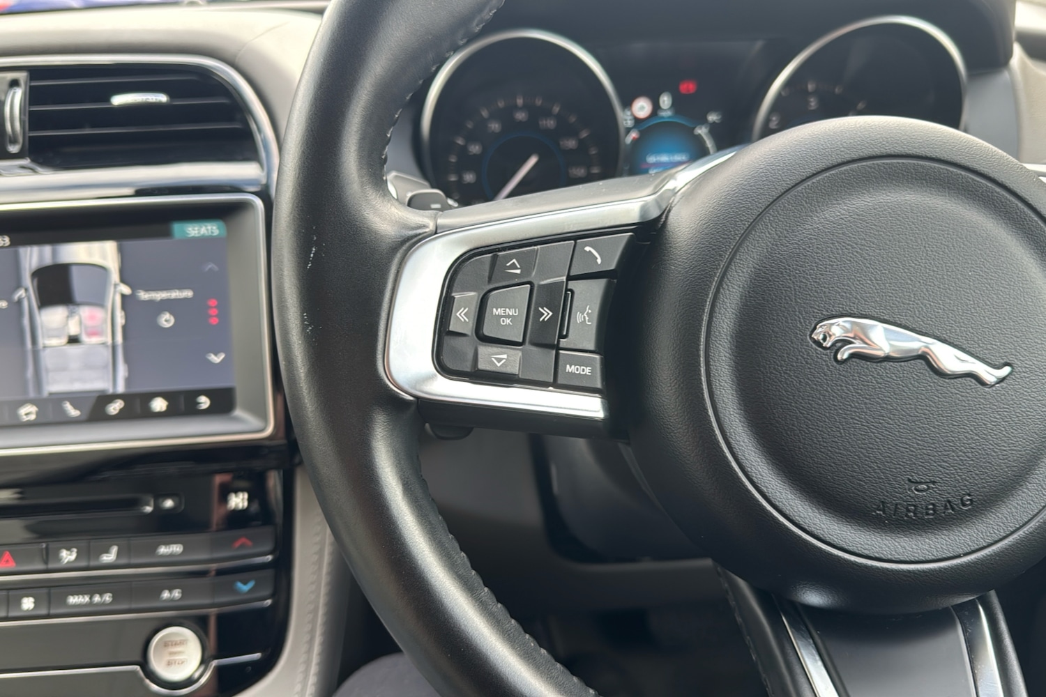 Used Jaguar F-Pace 2020 for sale - 77500733: Photo 16