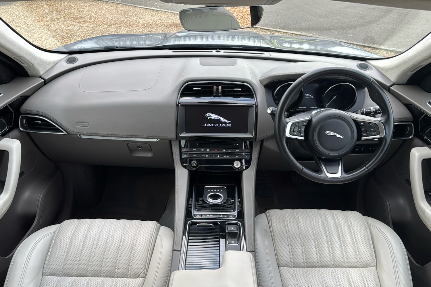 Used Jaguar F-Pace 2020 for sale - 77500733: Photo 9