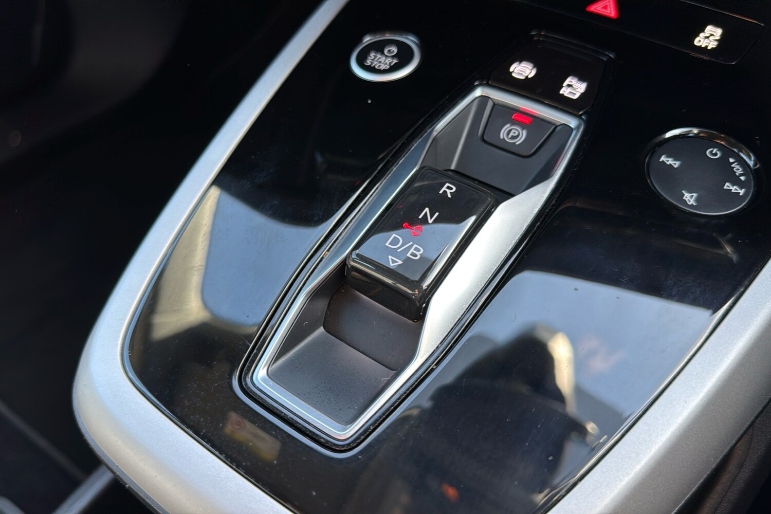 Used Audi Q4 e-tron 2022 for sale - 77973105: Photo 13