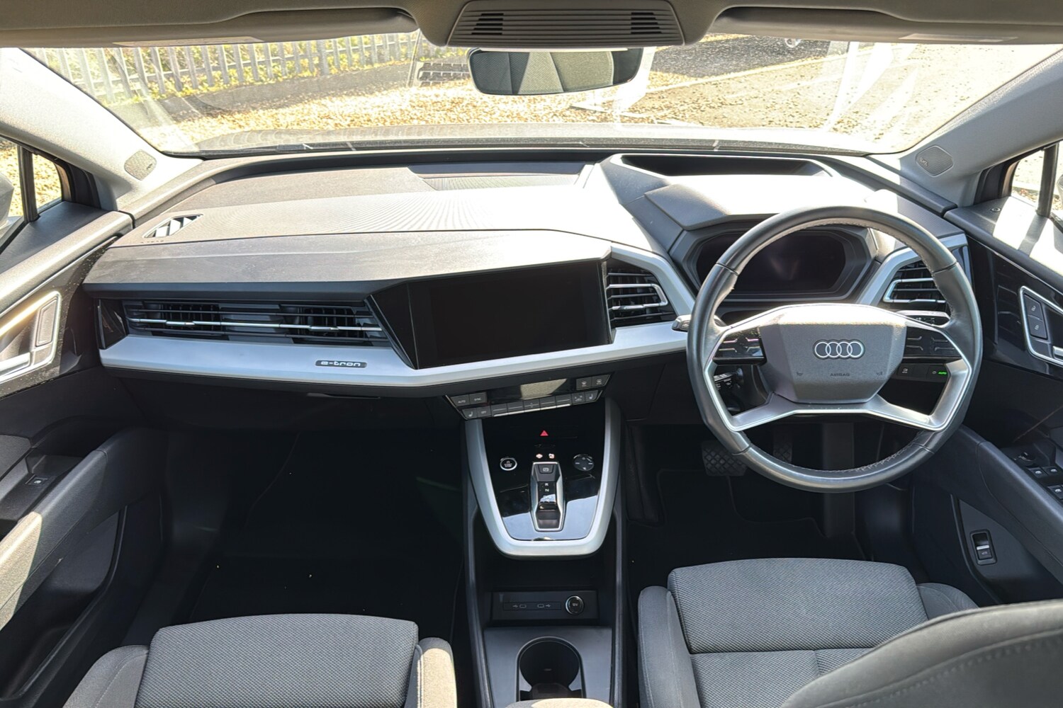 Used Audi Q4 e-tron 2022 for sale - 77973105: Photo 9
