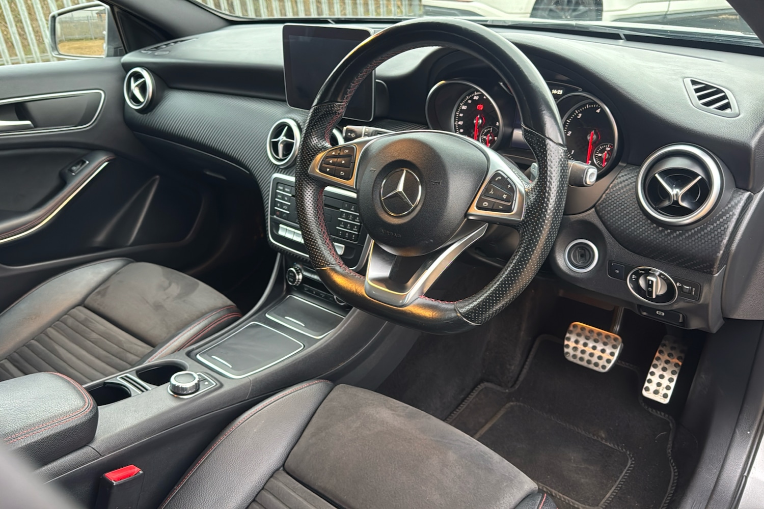 Used Mercedes-Benz A-Class 2016 for sale - 77429366: Photo 10