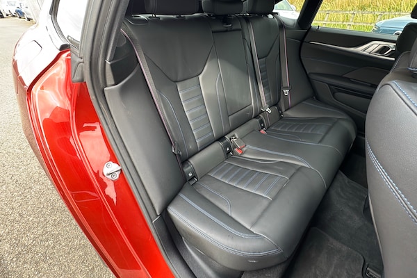 Used BMW i4 2024 for sale - 75026346: Photo 12