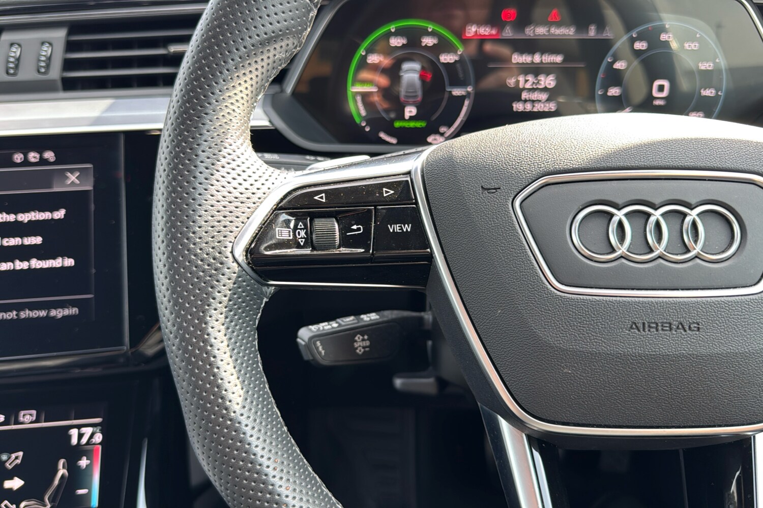 Used Audi Other 2022 for sale - 75919365: Photo 16