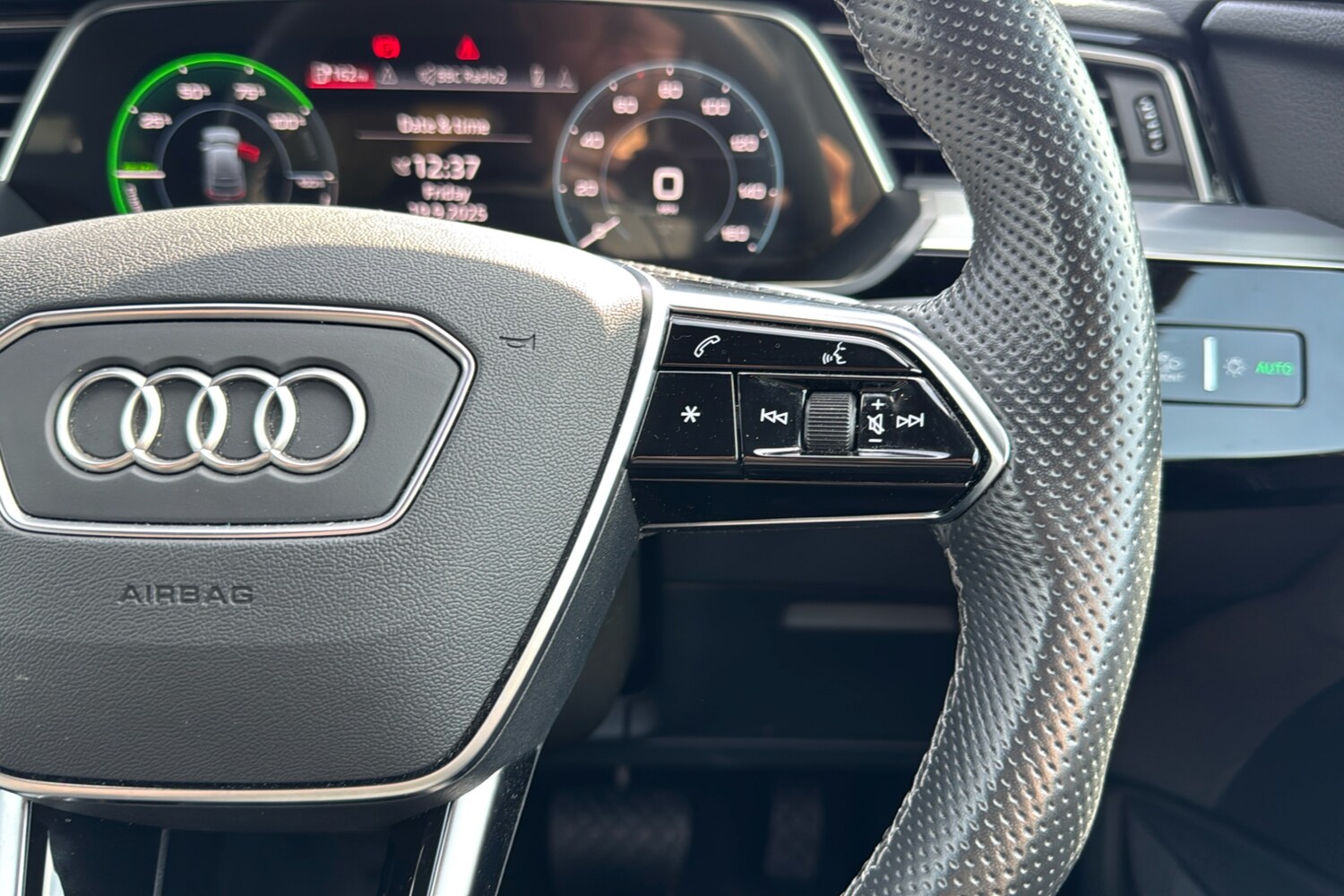 Used Audi Other 2022 for sale - 75919365: Photo 17