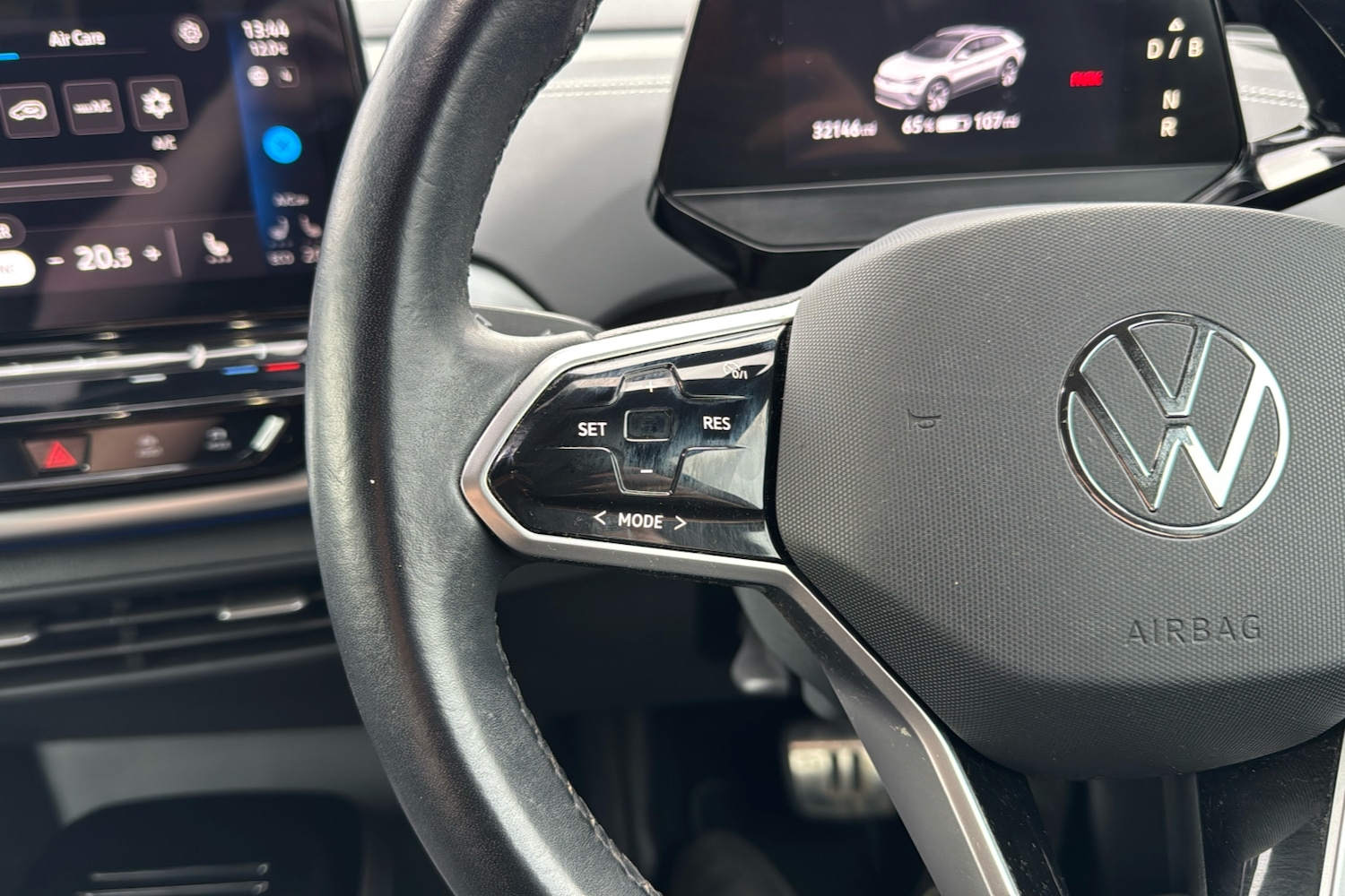 Used Volkswagen ID.4 2023 for sale - 77774165: Photo 17