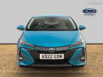 Used Toyota Prius 2022 for sale - 76243468: Photo 2