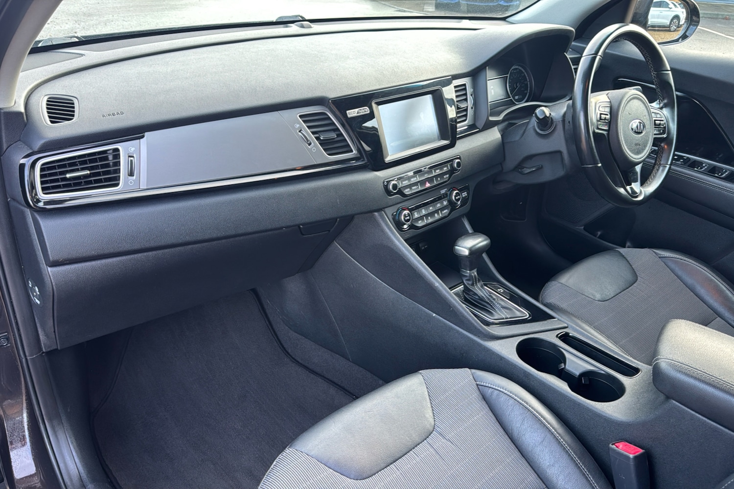 Used Kia Niro 2018 for sale - 77429406: Photo 11