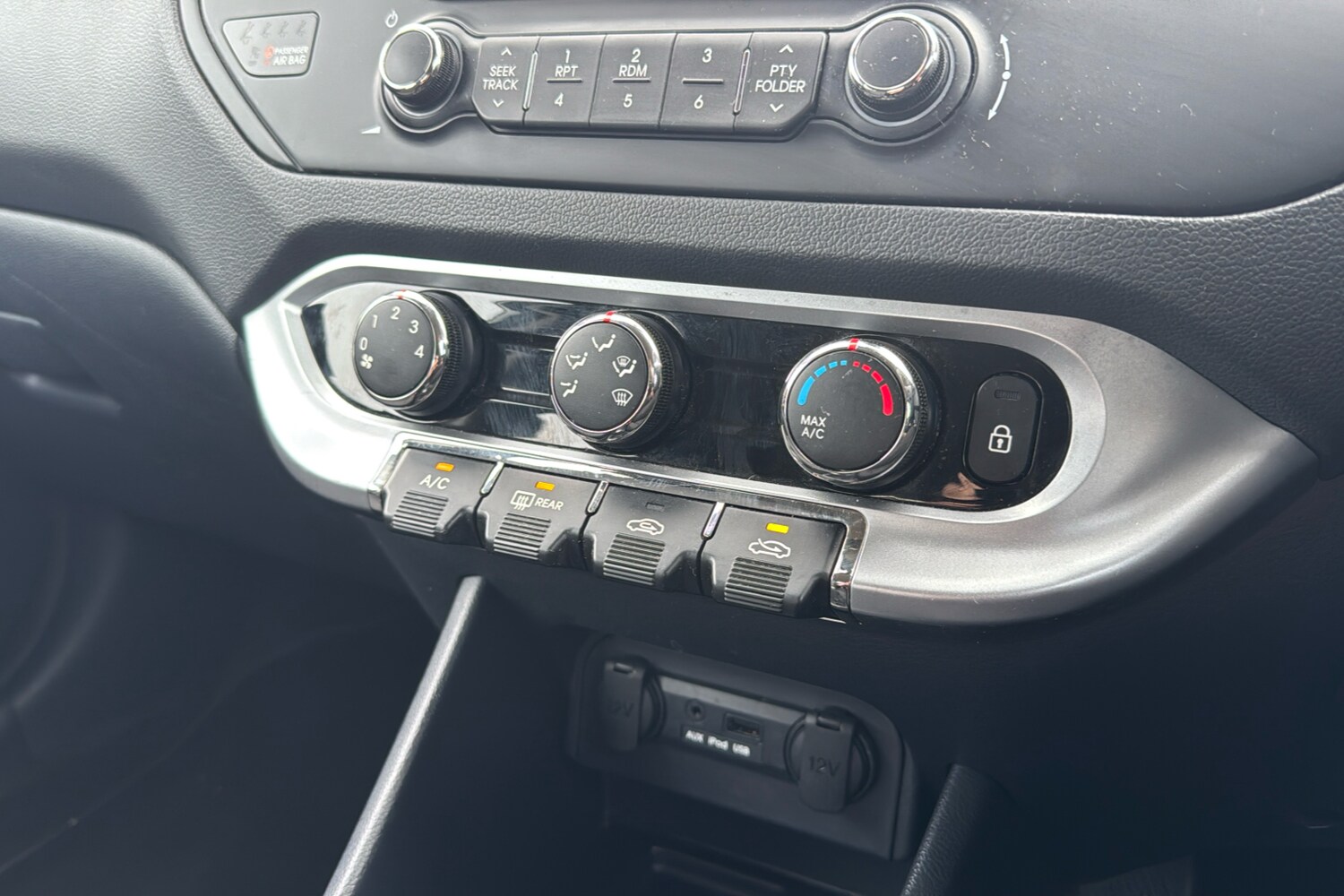 Used Kia Rio 2014 for sale - 77000399: Photo 15