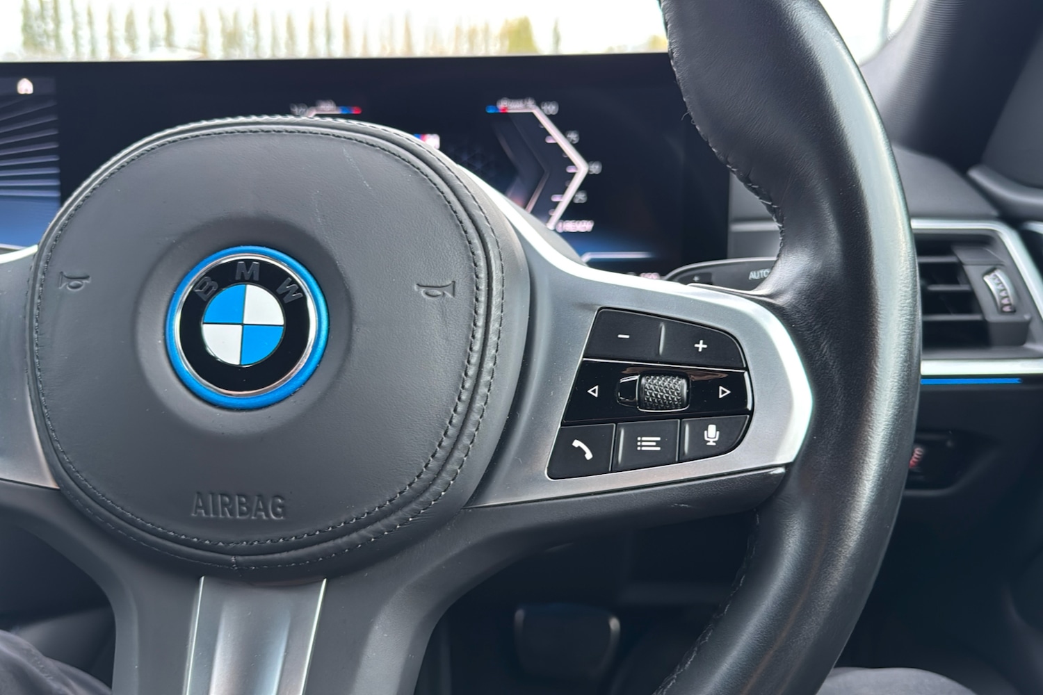 Used BMW i4 2022 for sale - 76351499: Photo 18