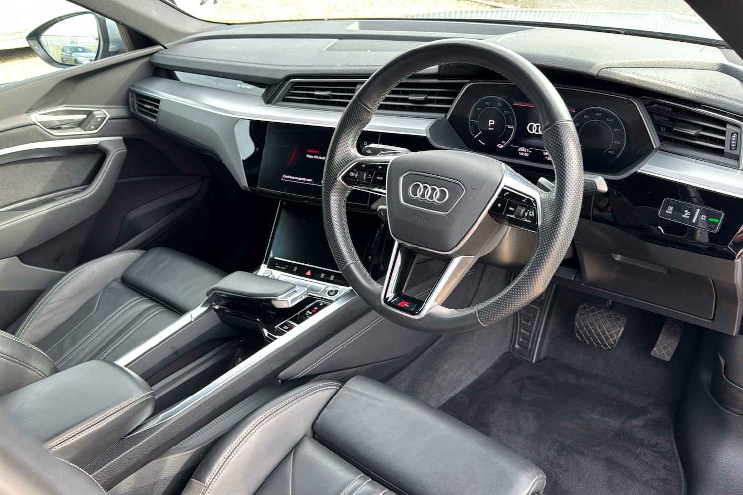 Used Audi Other 2022 for sale - 76087648: Photo 10