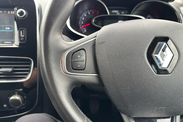 Used Renault Clio 2019 for sale - 76243428: Photo 16