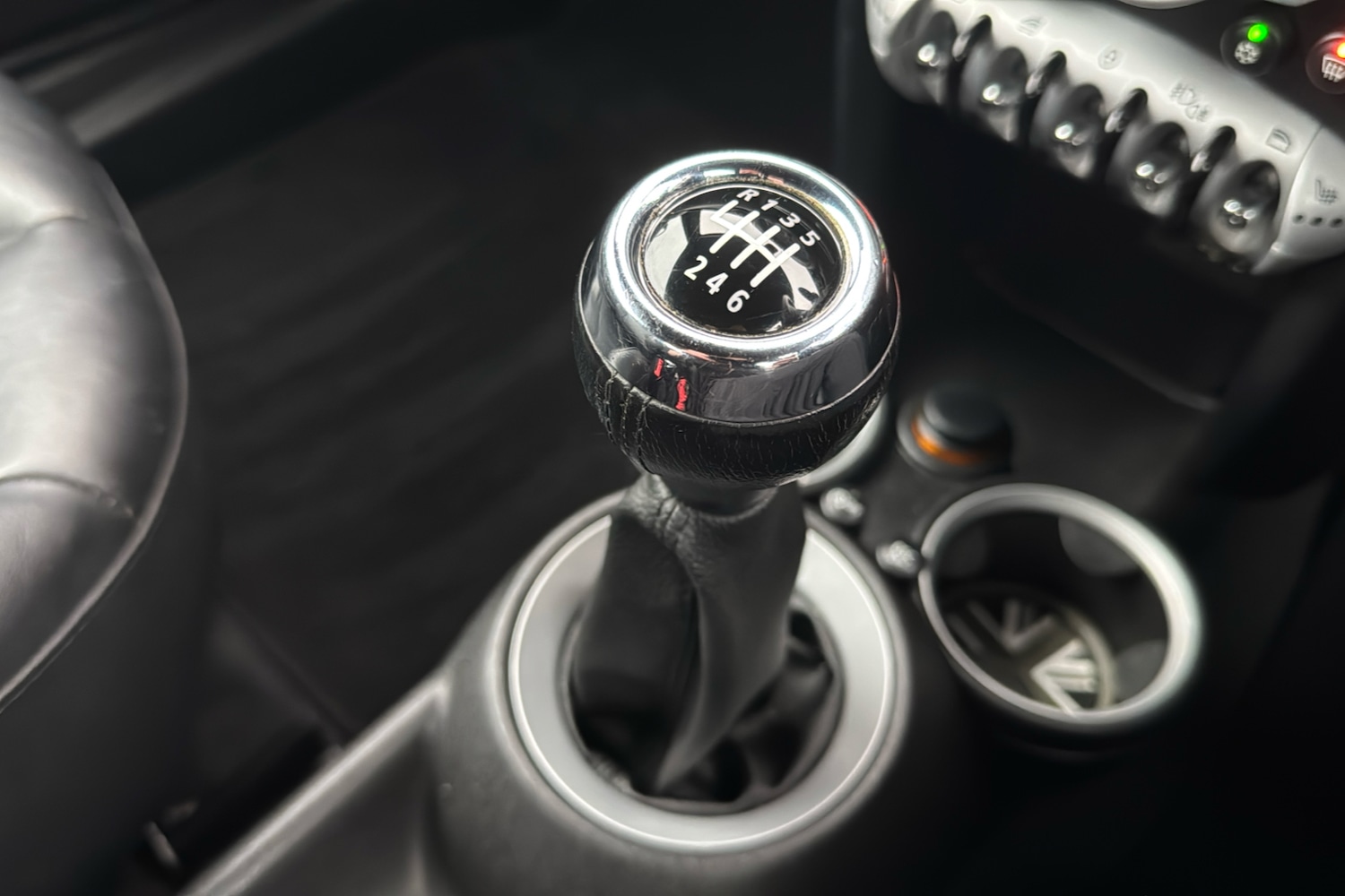 Used MINI Convertible 2010 for sale - 76978981: Photo 13