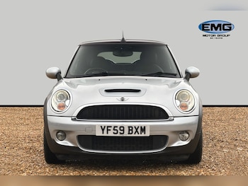 Used MINI Convertible 2010 for sale - 76978981: Photo