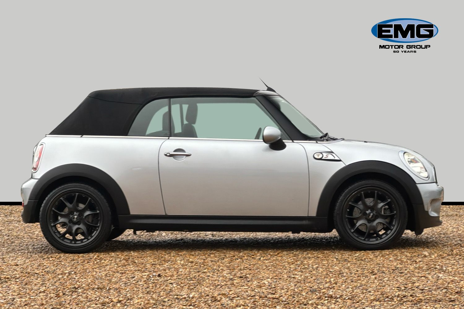 Used MINI Convertible 2010 for sale - 76978981: Photo 4