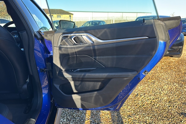 Used BMW i4 2022 for sale - 73432229: Photo 31