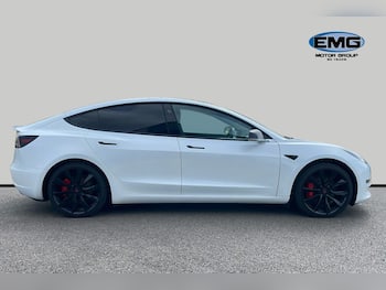 Used Tesla Model 3 2020 for sale - 79595200: Photo