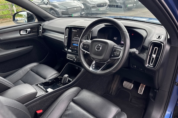 Used Volvo XC40 2021 for sale - 76298179: Photo 10