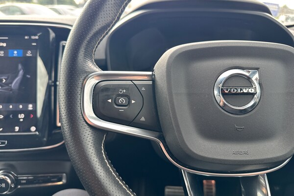 Used Volvo XC40 2021 for sale - 76298179: Photo 16
