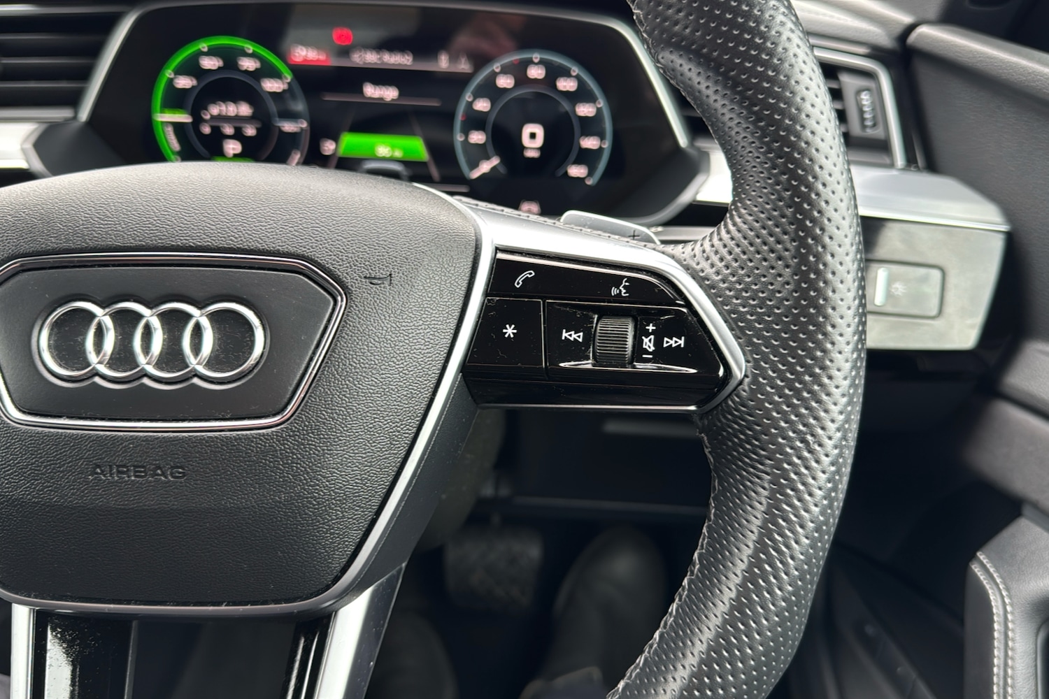 Used Audi e-tron 2022 for sale - 77617658: Photo 17