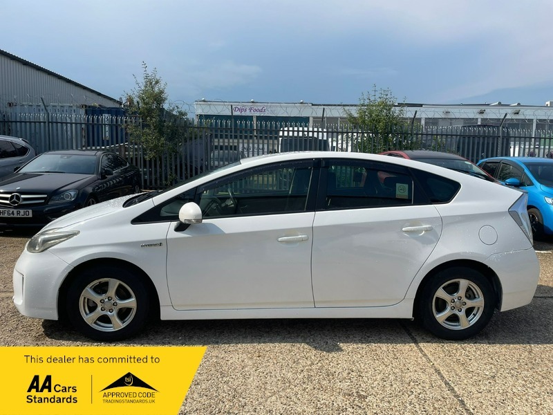 Used Toyota Prius 2019 for sale - 77689184: Photo 1